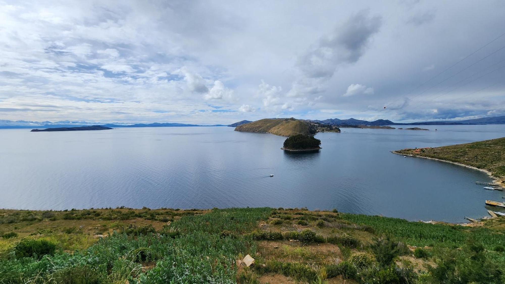 Inti Illimani Lodge Comunidad Yumani Exterior photo