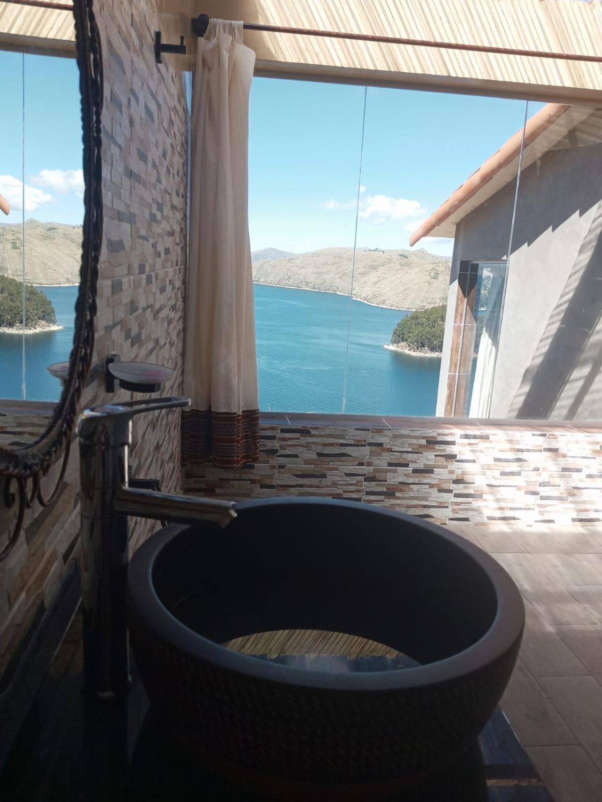 Inti Illimani Lodge Comunidad Yumani Exterior photo